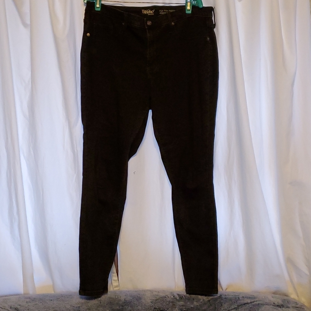 Black High Rise Jeggings